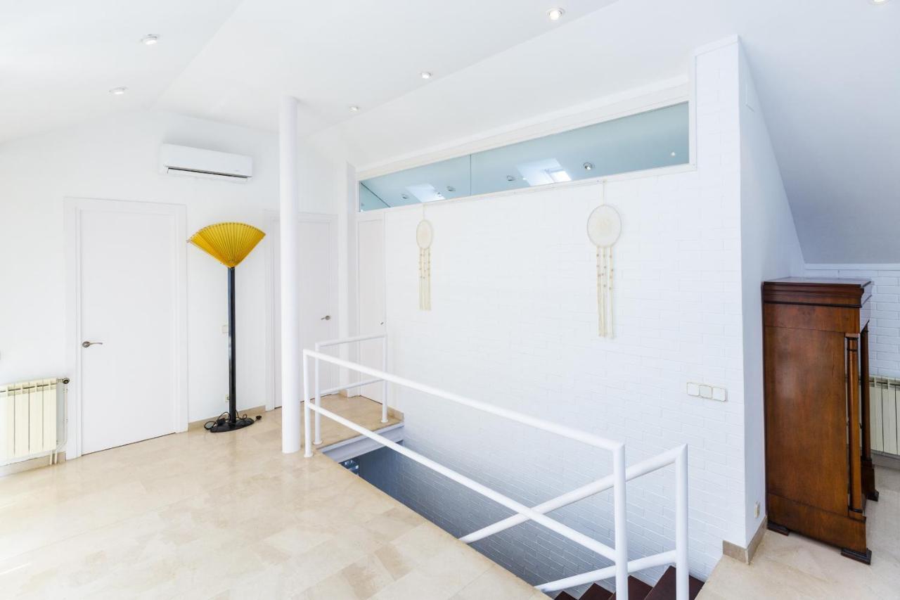 Pizarra Planetcostadorada Villa Tarragona